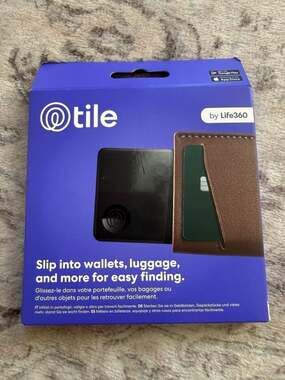 Tile Slim by Life360 Bluetooth Tracker